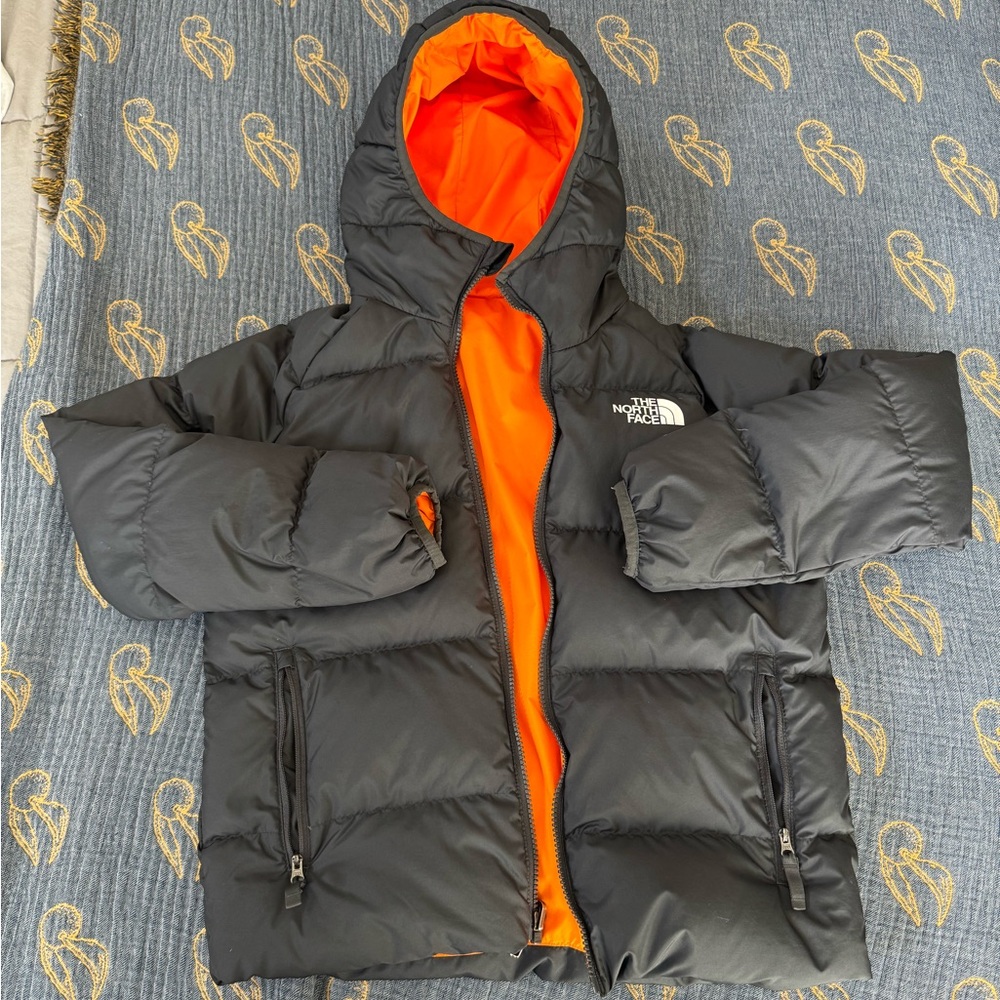 The North Face Kids Puffer Jacket in Black and Orange boys size 10